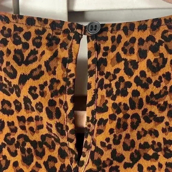 Pleione Long Sleeve Leopard Print Top Size Medium - Picture 7 of 8